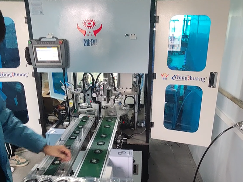 雄创扇叶点胶入磁机（星亮）